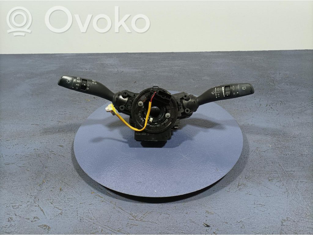 KIA Ceed Autres commutateurs / boutons / leviers 