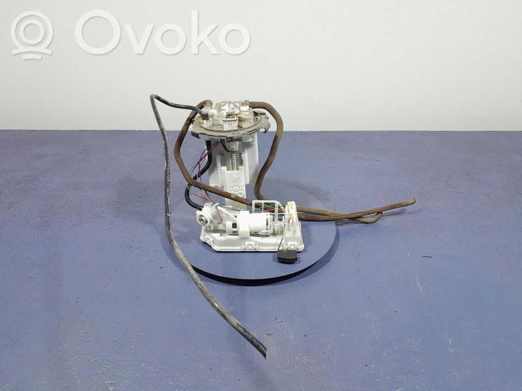 Suzuki Swace Bomba interna de combustible 