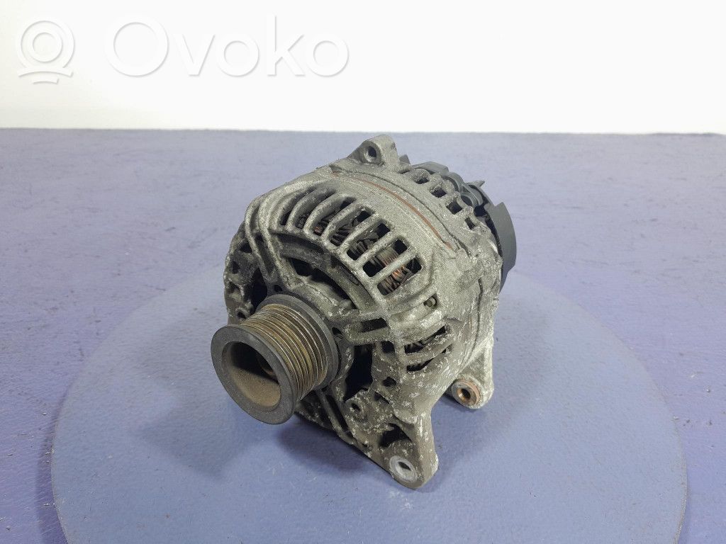 Renault Laguna II Alternador 