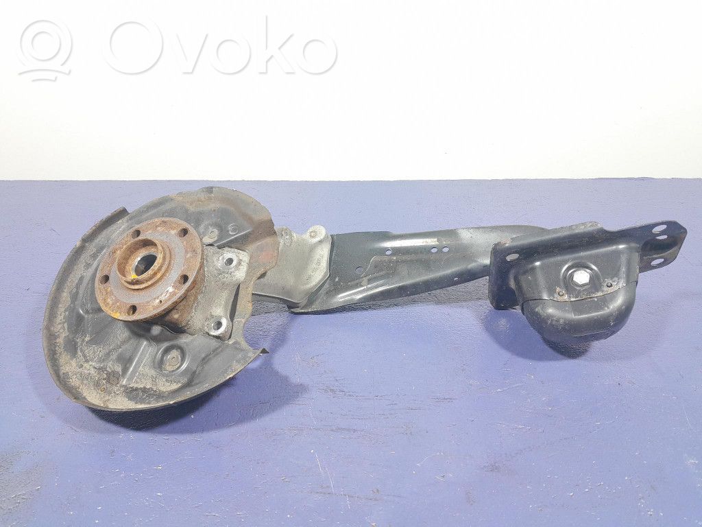 Skoda Superb B8 (3V) Fuso a snodo con mozzo ruota anteriore