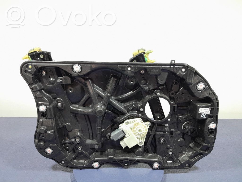 BMW M5 F90 Elektryczny podnośnik szyby drzwi przednich 