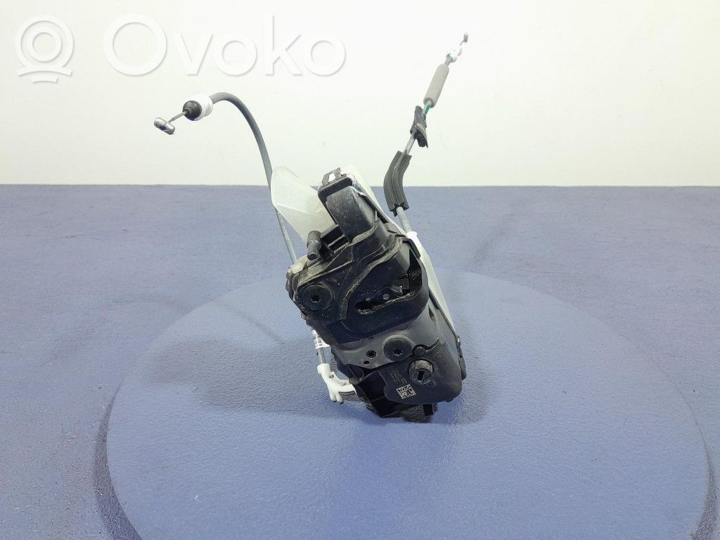 Opel Corsa F Etuoven lukko 