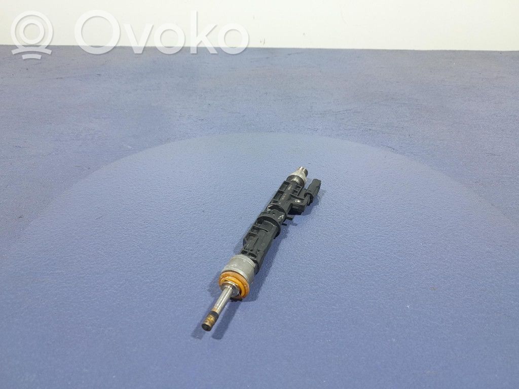 BMW M5 F90 Inyector de combustible 