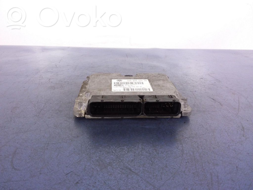 Volkswagen Polo IV 9N3 Unité de commande, module ECU de moteur 