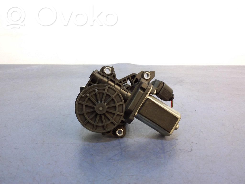 Audi A8 S8 D4 4H Takaoven lukko 