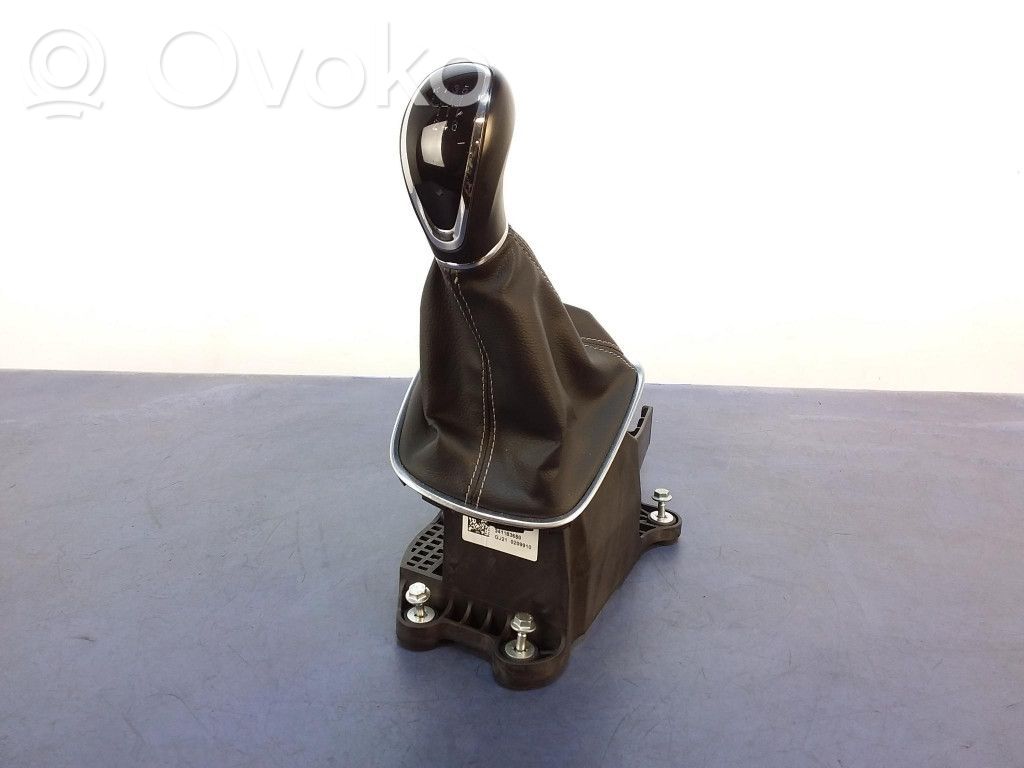 Opel Astra K Palanca de cambios 
