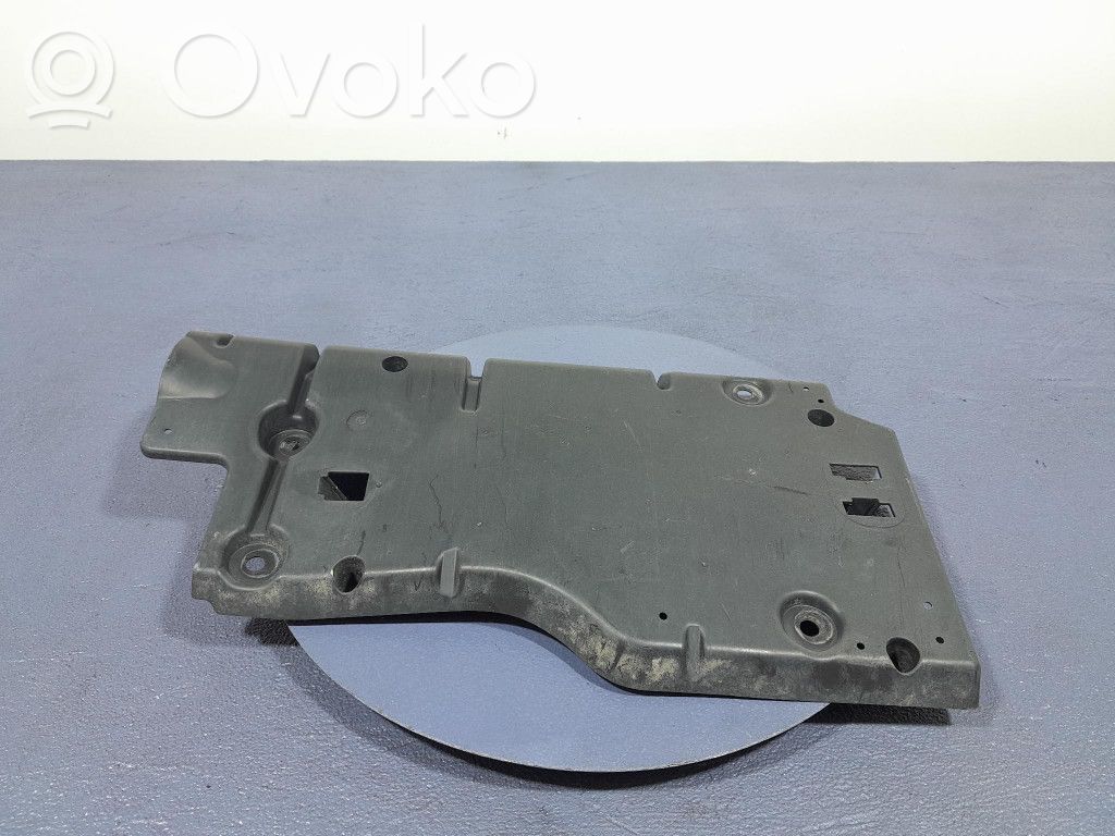 Ford Focus Couvre-soubassement avant 