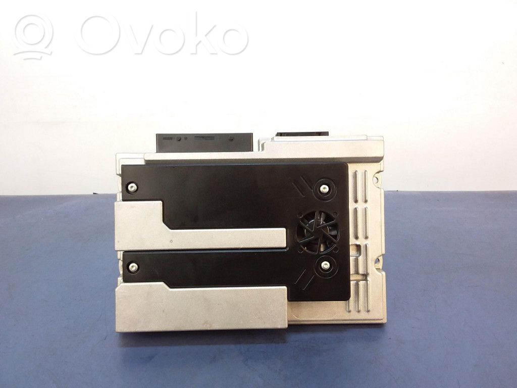 Audi A8 S8 D4 4H Amplificatore 