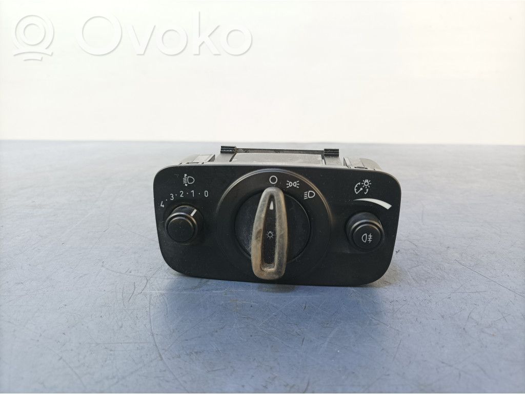 Ford Fiesta Light switch 