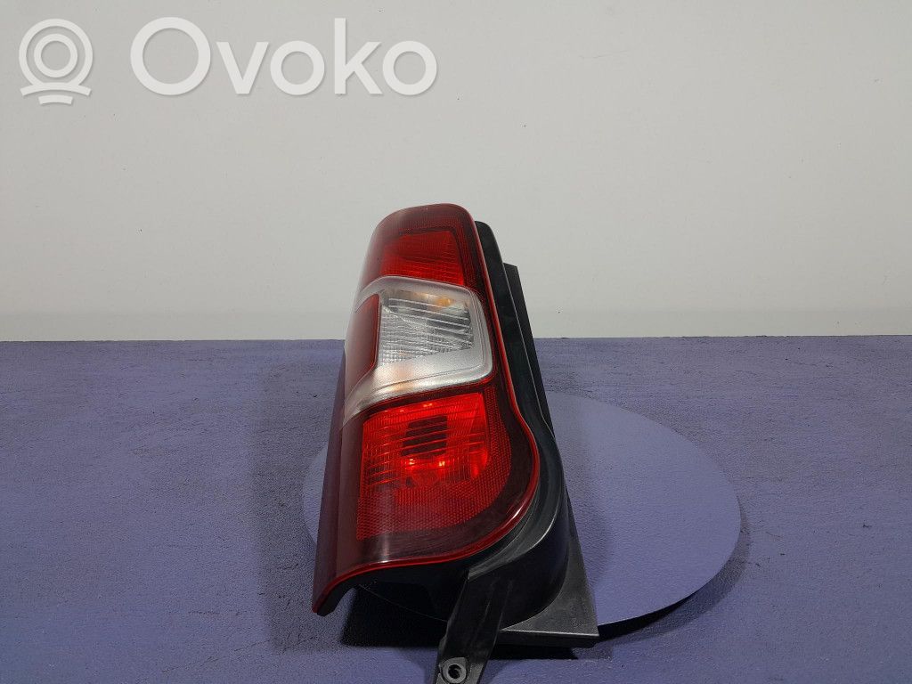 Chevrolet Combo Galinis žibintas kėbule 
