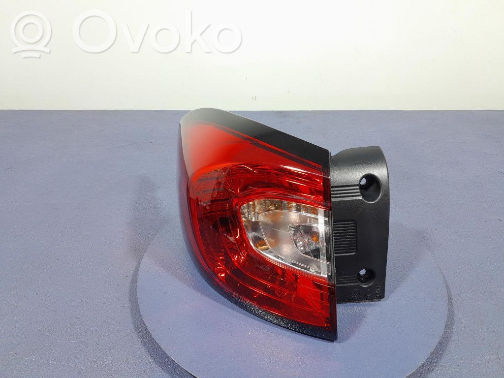 Renault Captur Задний фонарь в кузове 