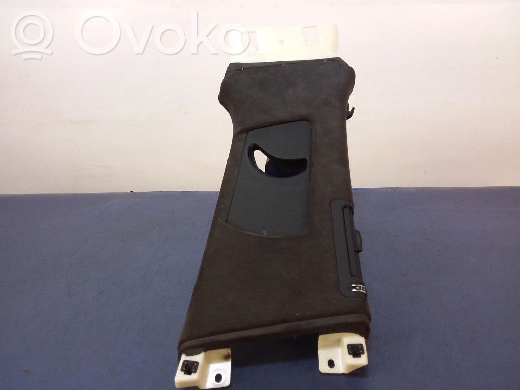 Audi A8 S8 D4 4H Alte componente capac prag/stâlp 