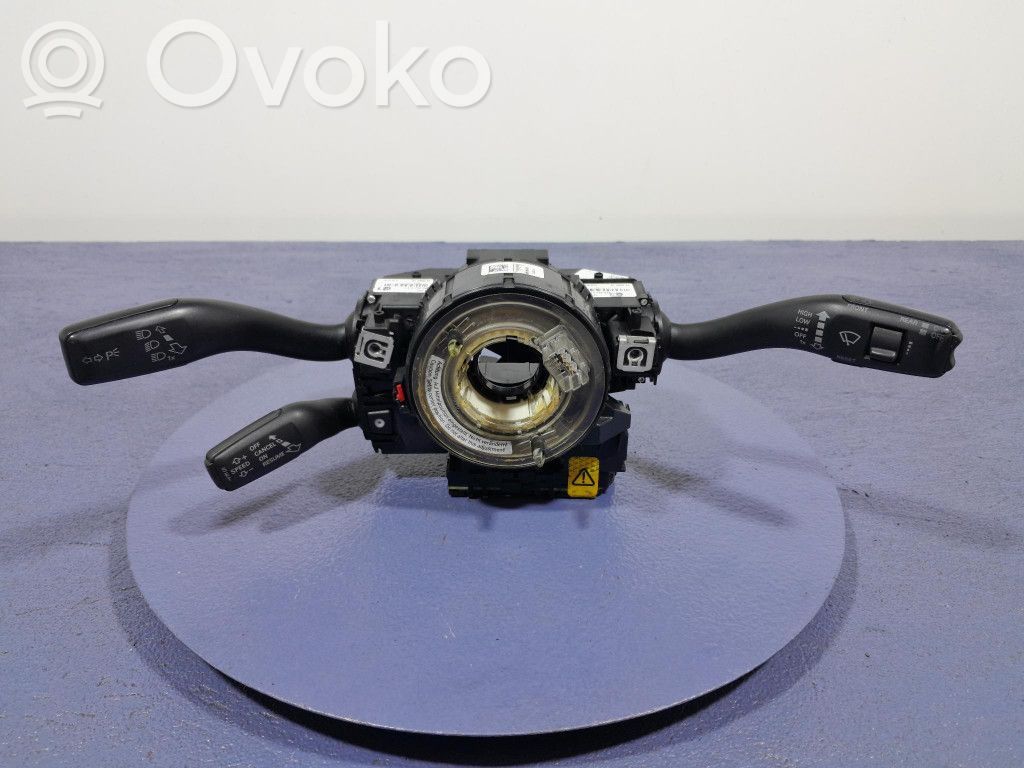 Audi A3 S3 8P Otros interruptores/perillas/selectores 