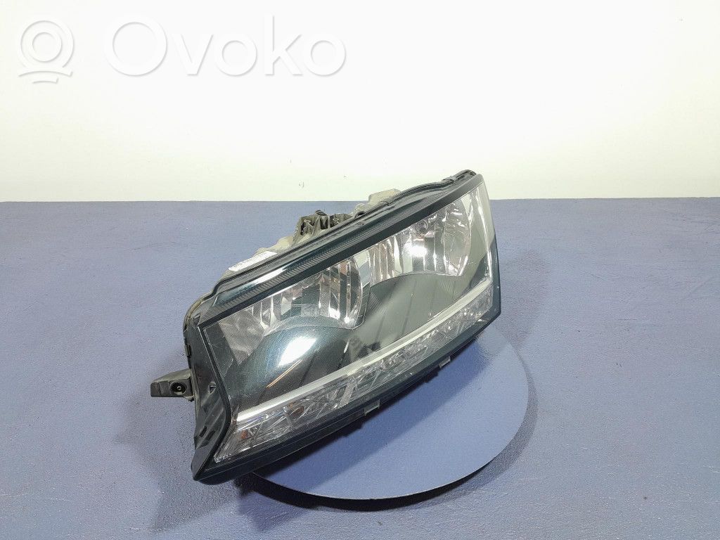Skoda Fabia Mk3 (NJ) Lampa przednia 