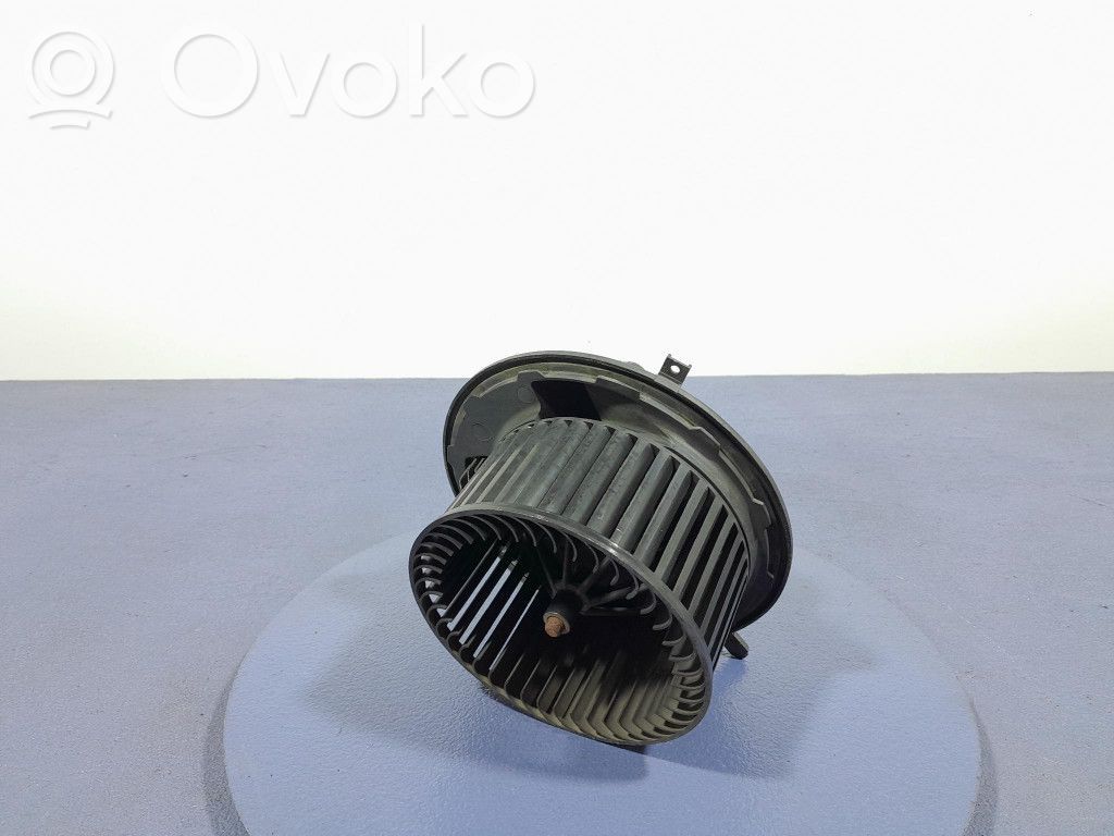 BMW 7 F01 F02 F03 F04 Mazā radiatora ventilators 