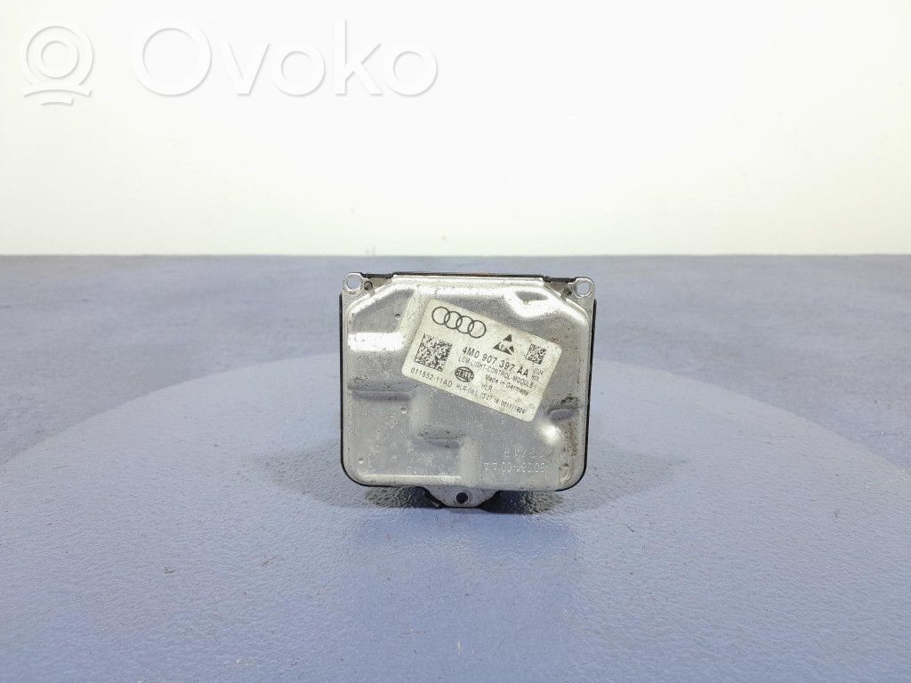 Audi A5 8T 8F Voltage converter/converter module 