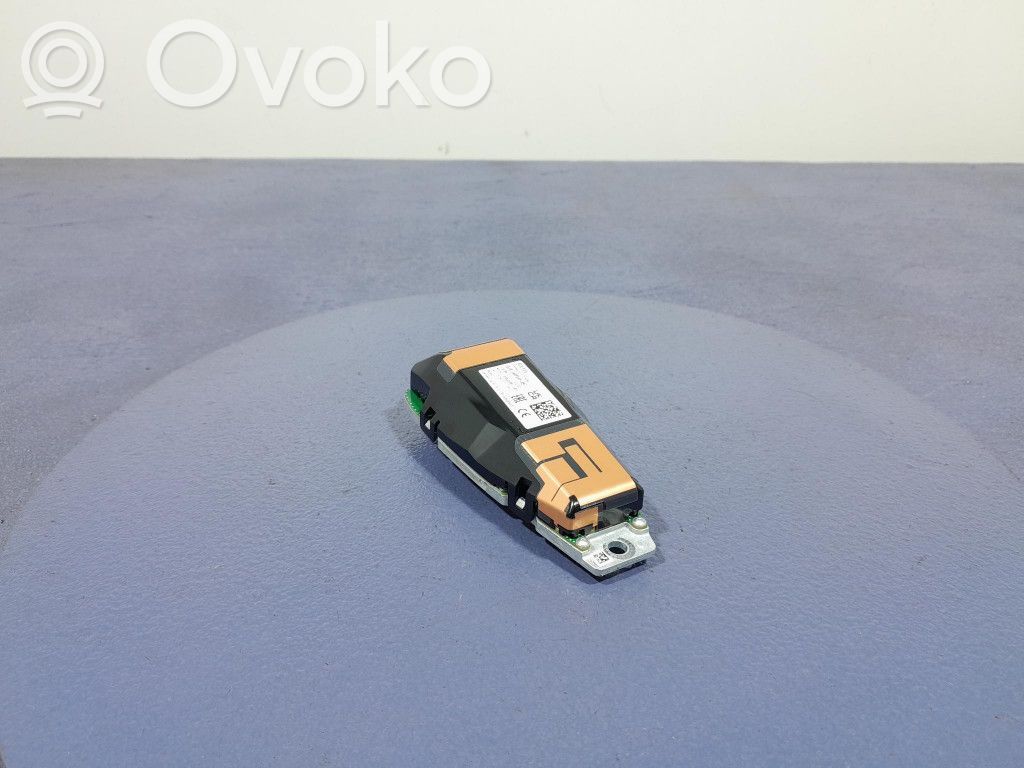 BMW X6 M Aerial GPS antenna 