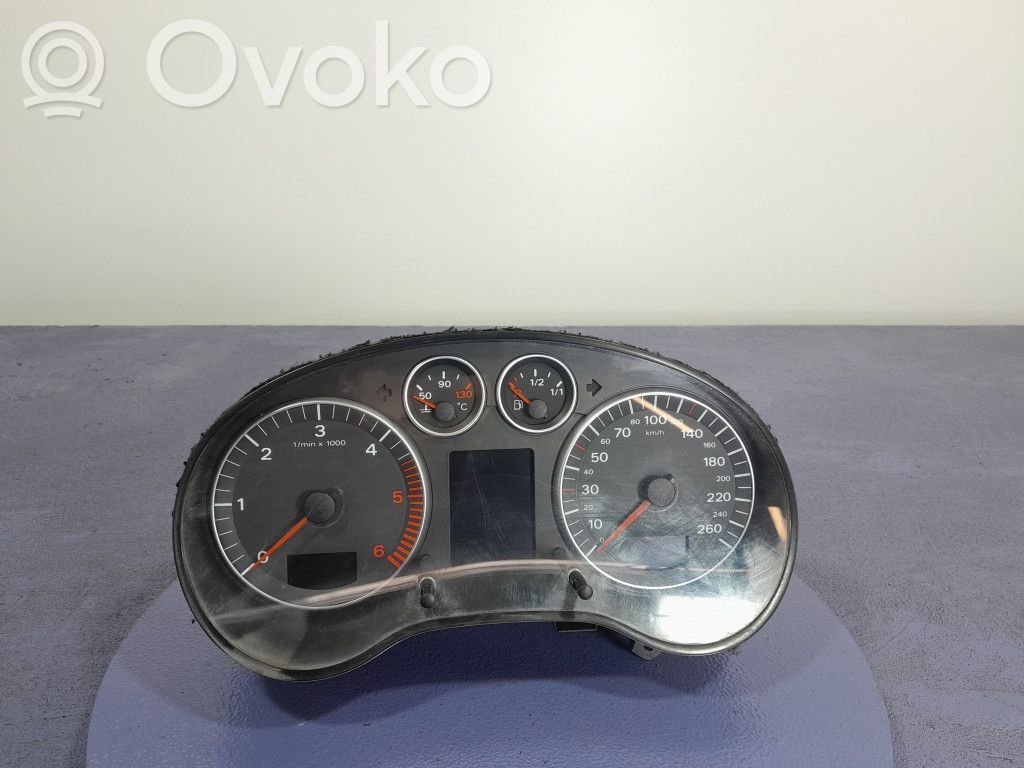Audi A3 S3 8P Speedometer (instrument cluster) 