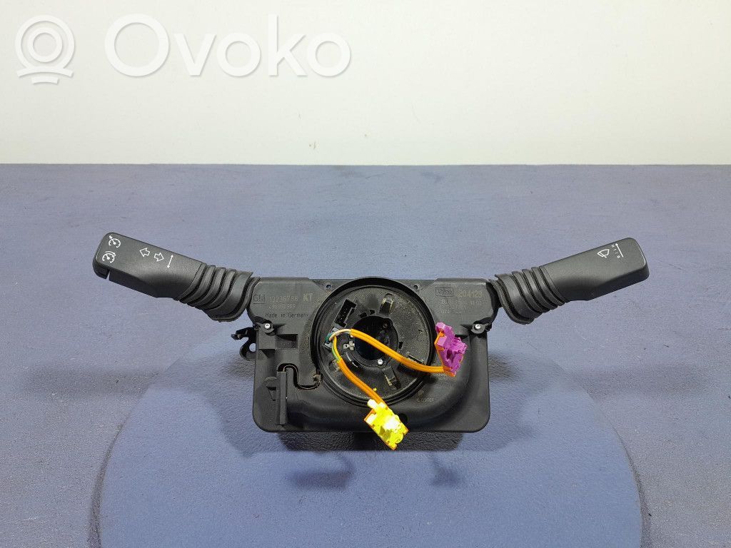 Opel Astra H Inne przełączniki i przyciski 