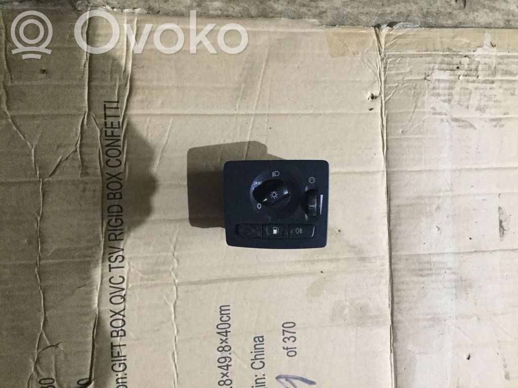 Volvo V50 Light switch 