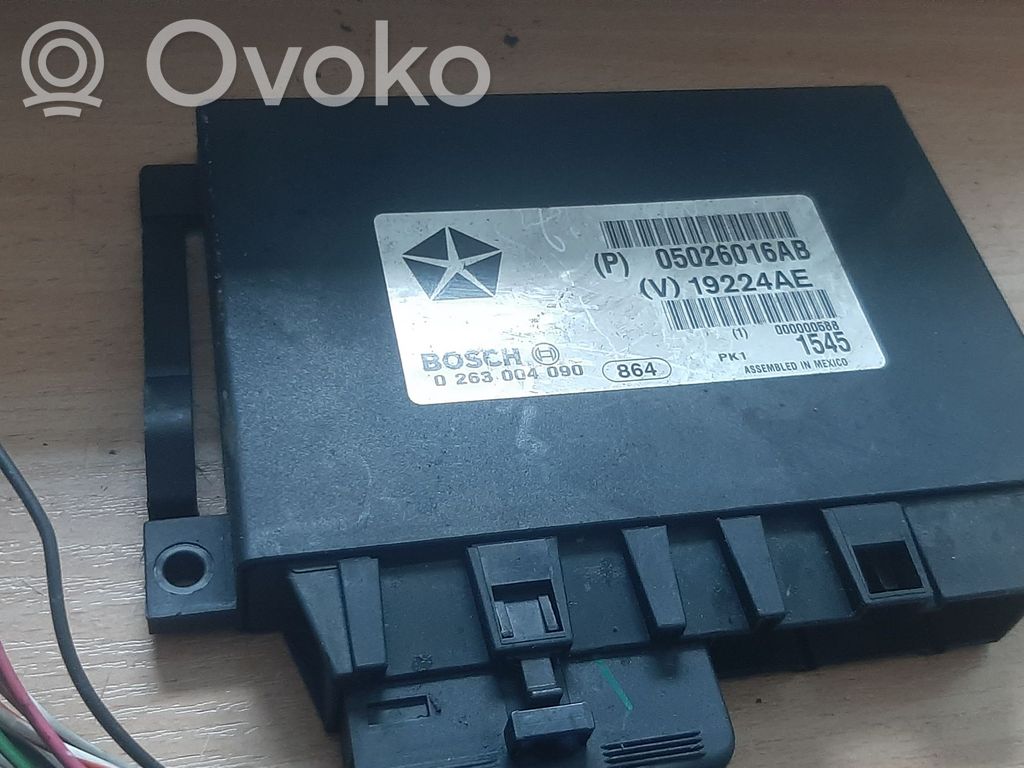 Parking PDC control unit/module   P05026016AB