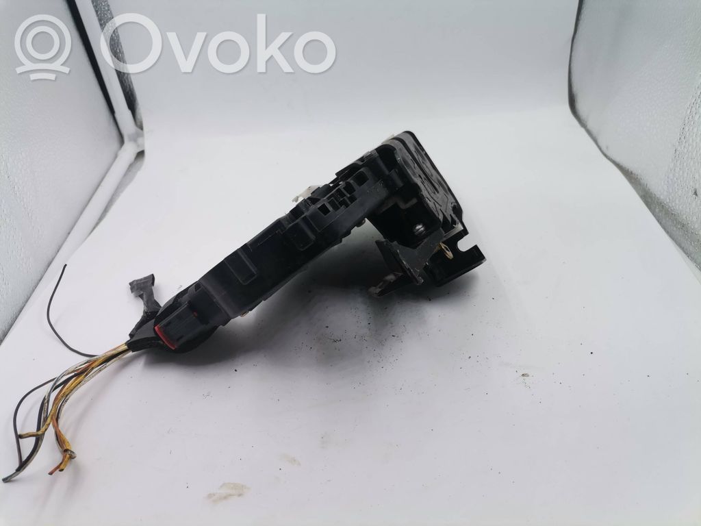 Volvo S40 Cerradura de puerta trasera 