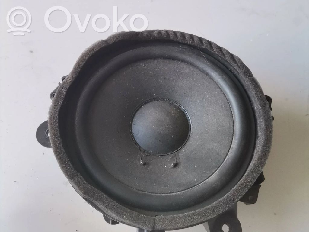 Volvo S40 Głośnik drzwi przednich 