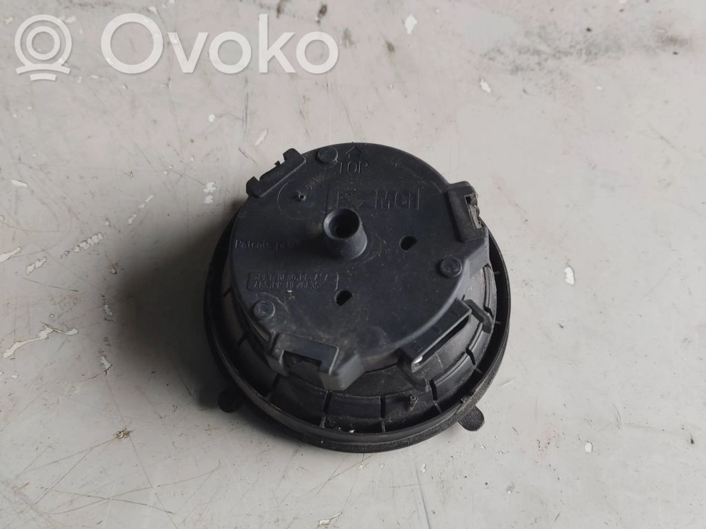 Audi Q3 8U Части зеркала 