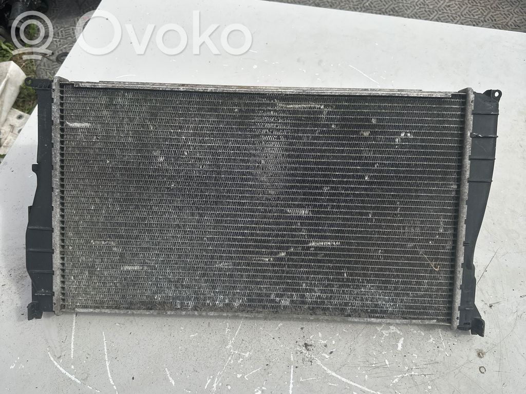 BMW 3 E90 E91 Coolant radiator 