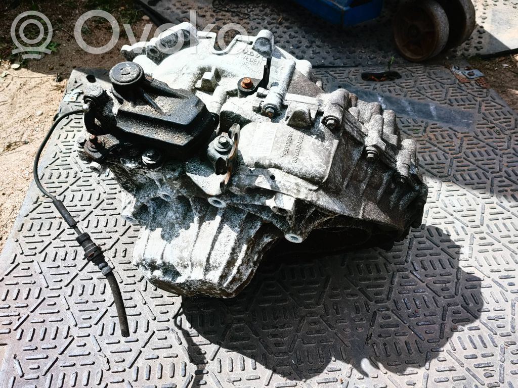 Volvo XC60 Scatola del cambio manuale a 6 velocità 