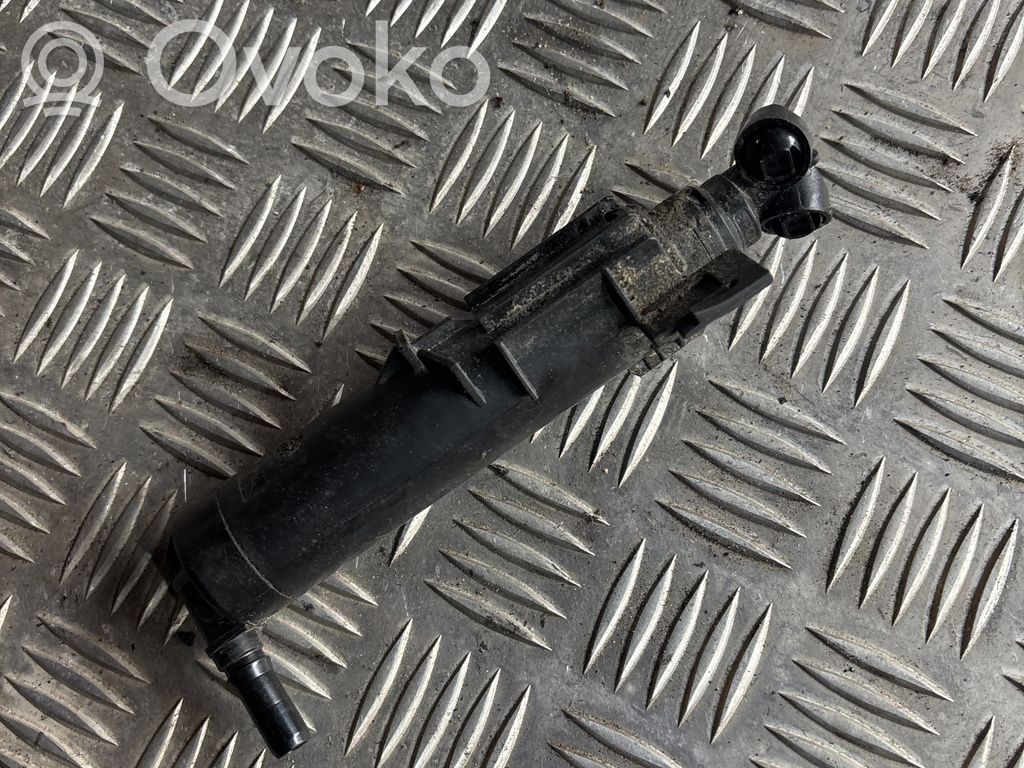 Dysza spryskiwacza lampy przedniej   8K0955102D,CB1764700