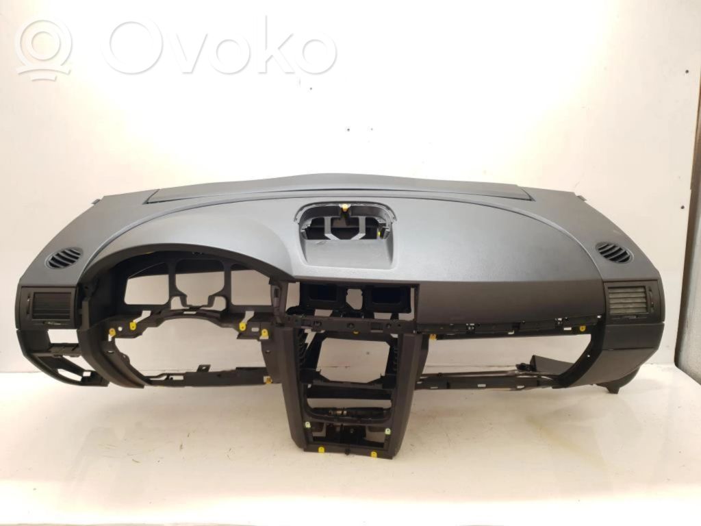 Opel Meriva A Панель 