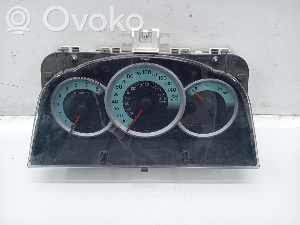 Toyota Corolla Verso E121 Speedometer (instrument cluster) 