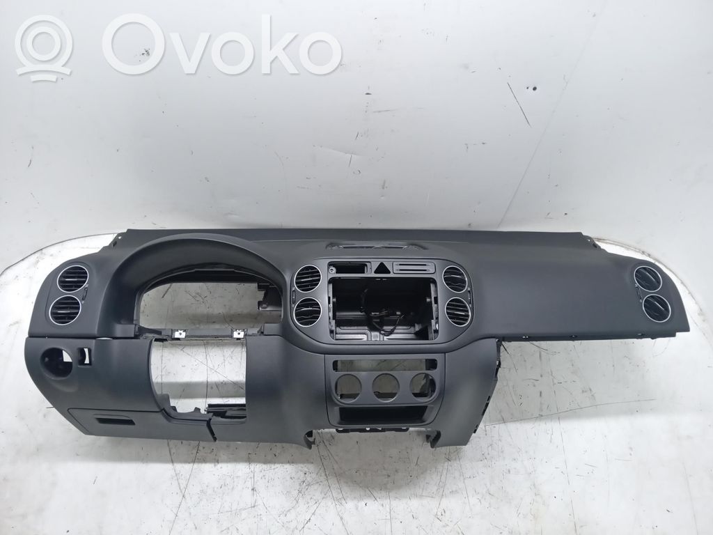 Volkswagen Golf Plus Panelė 