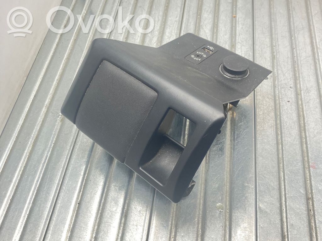 BMW i3 Other center console (tunnel) element 