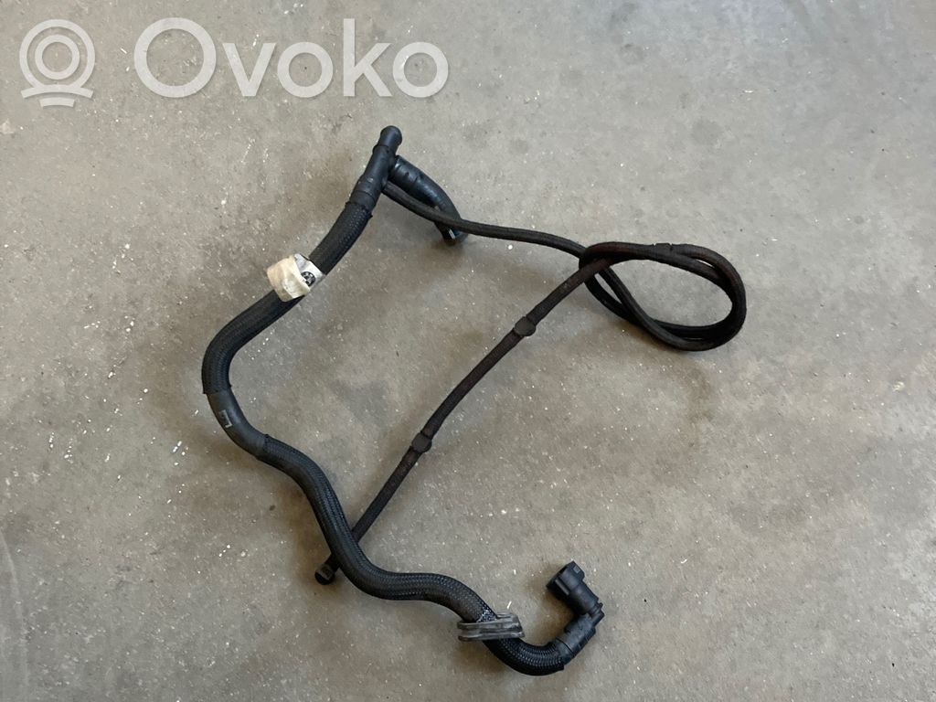 BMW X1 E84 Fuel line pipe 
