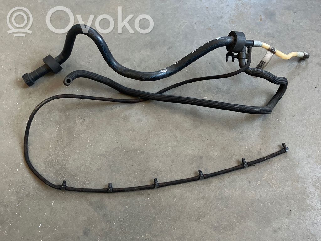 BMW X3 E83 Fuel line/pipe/hose 