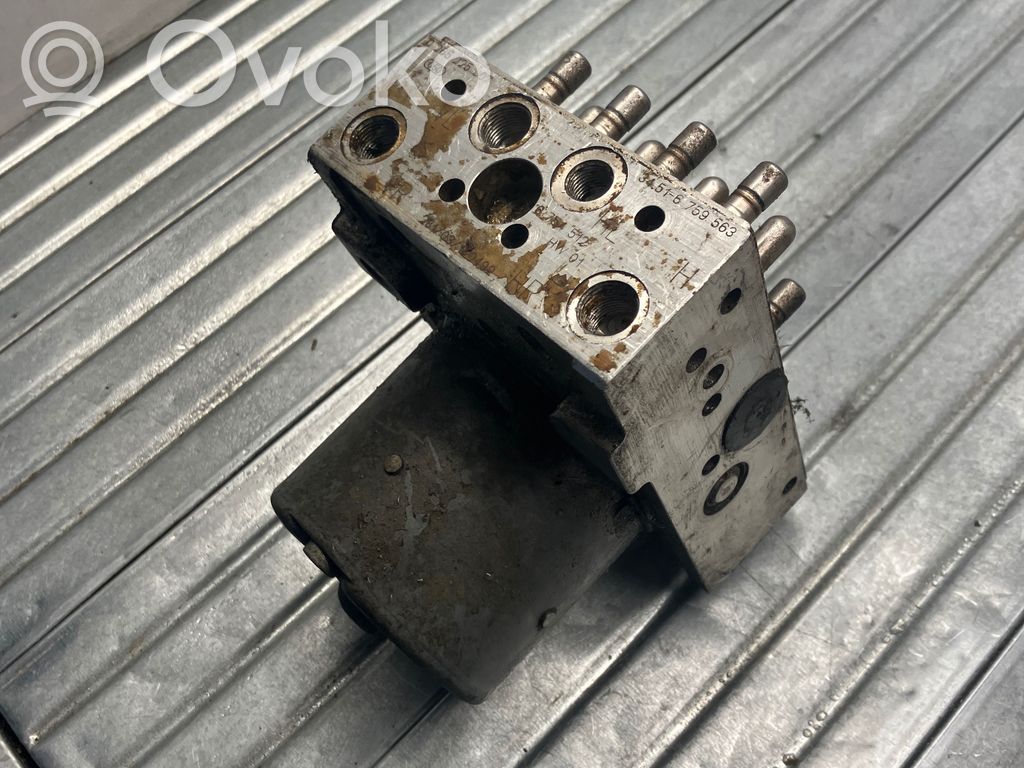 BMW 7 E65 E66 ABS Pump 
