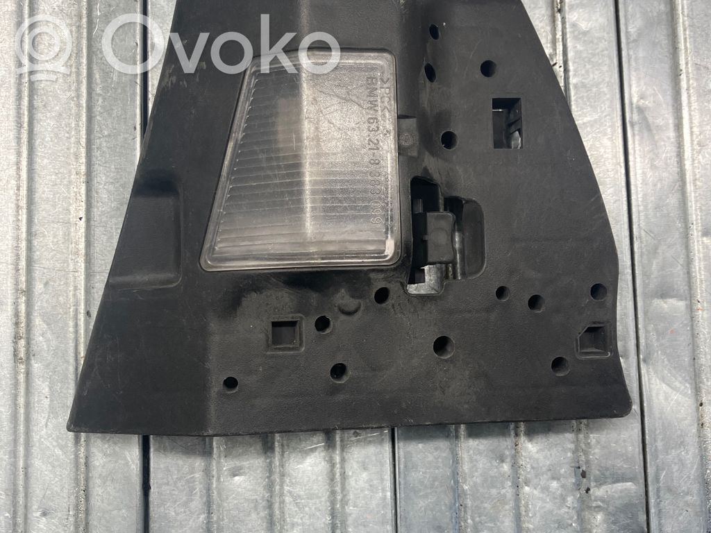 BMW 3 E46 Takavalon polttimon suojan pidike 