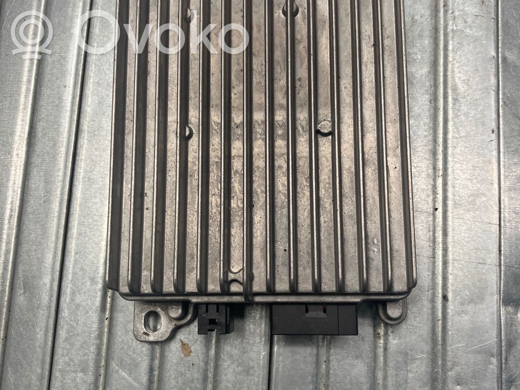 BMW 5 F10 F11 Moduł sterowania ładowania akumulatora 