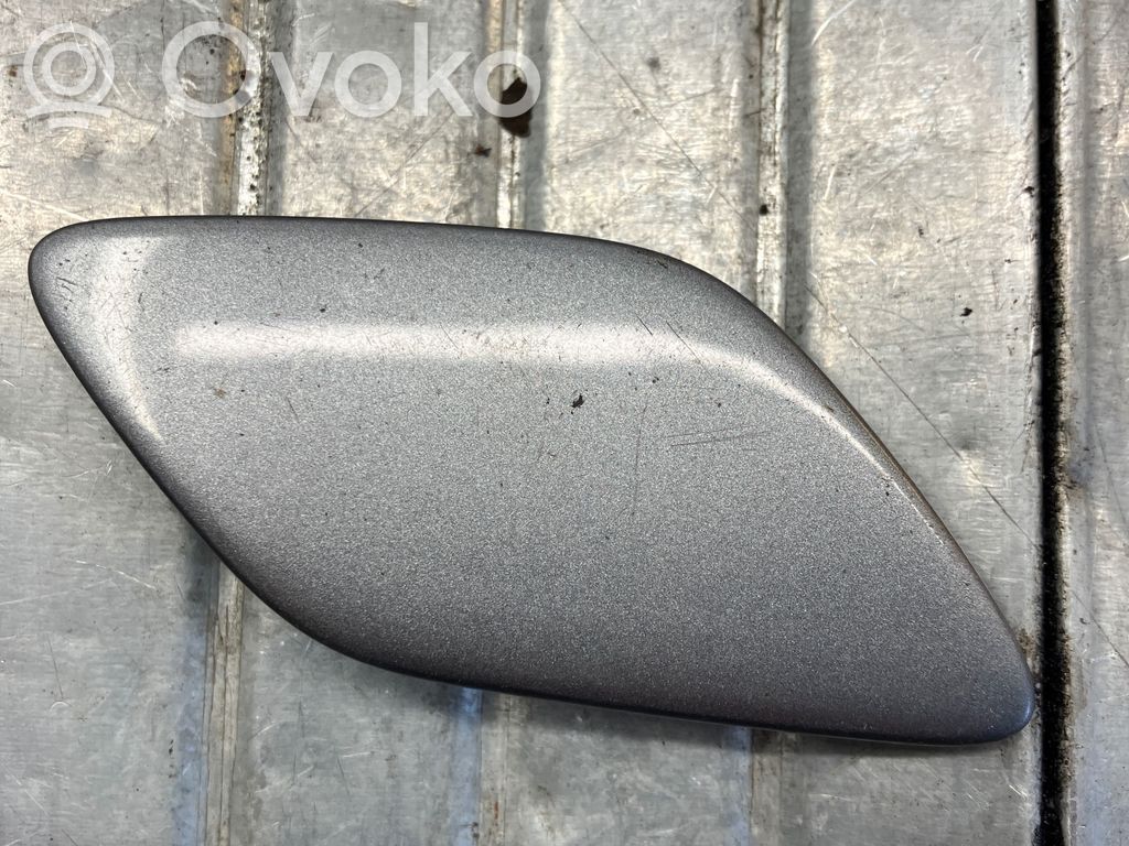 BMW 3 E92 E93 Zaślepka spryskiwacza lampy przedniej 