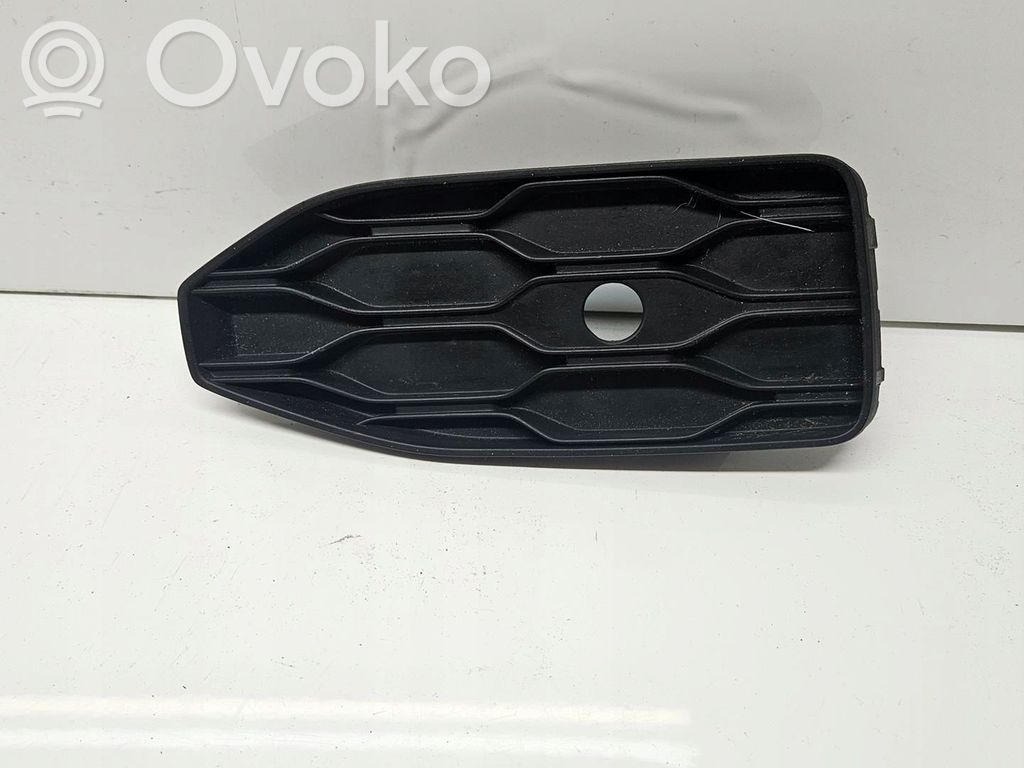 Volkswagen T-Roc Kratka dolna zderzaka przedniego 