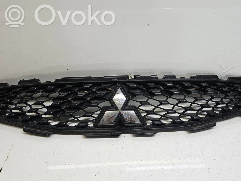 Mitsubishi Space Star Etusäleikkö 