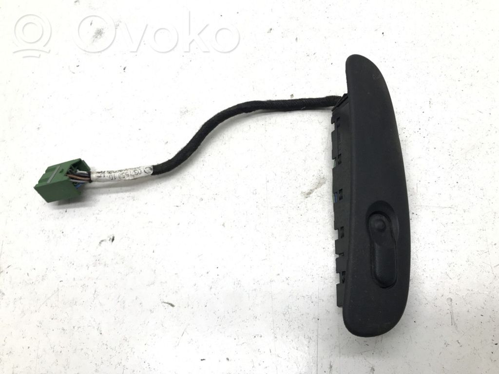 Opel Vectra B Electric window control switch 
