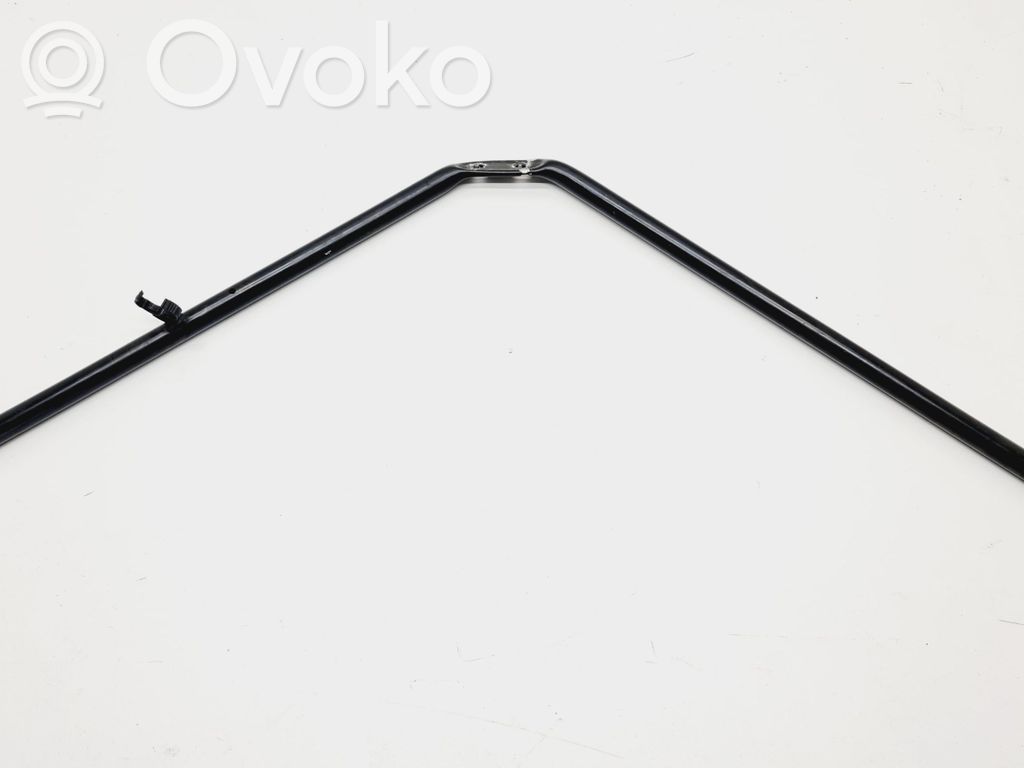Muu moottoritilan osa   51717046555