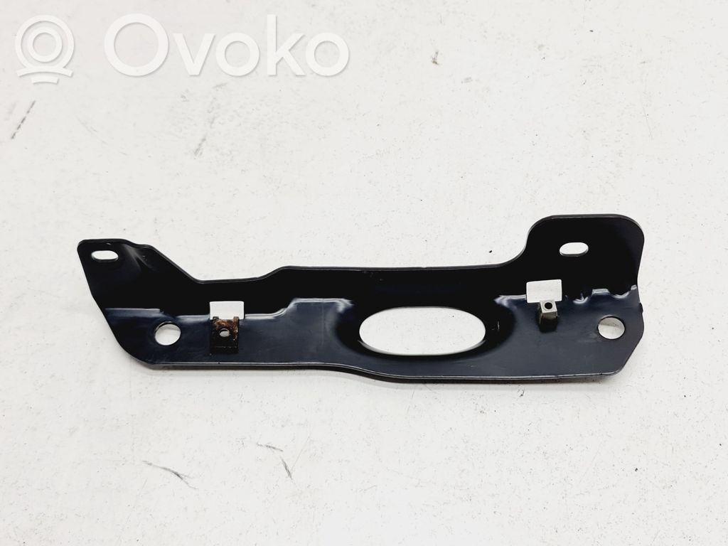 BMW 5 E60 E61 Other engine bay part 
