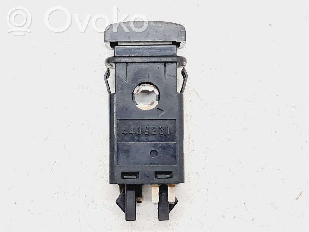 Saab 900 Fog light switch 