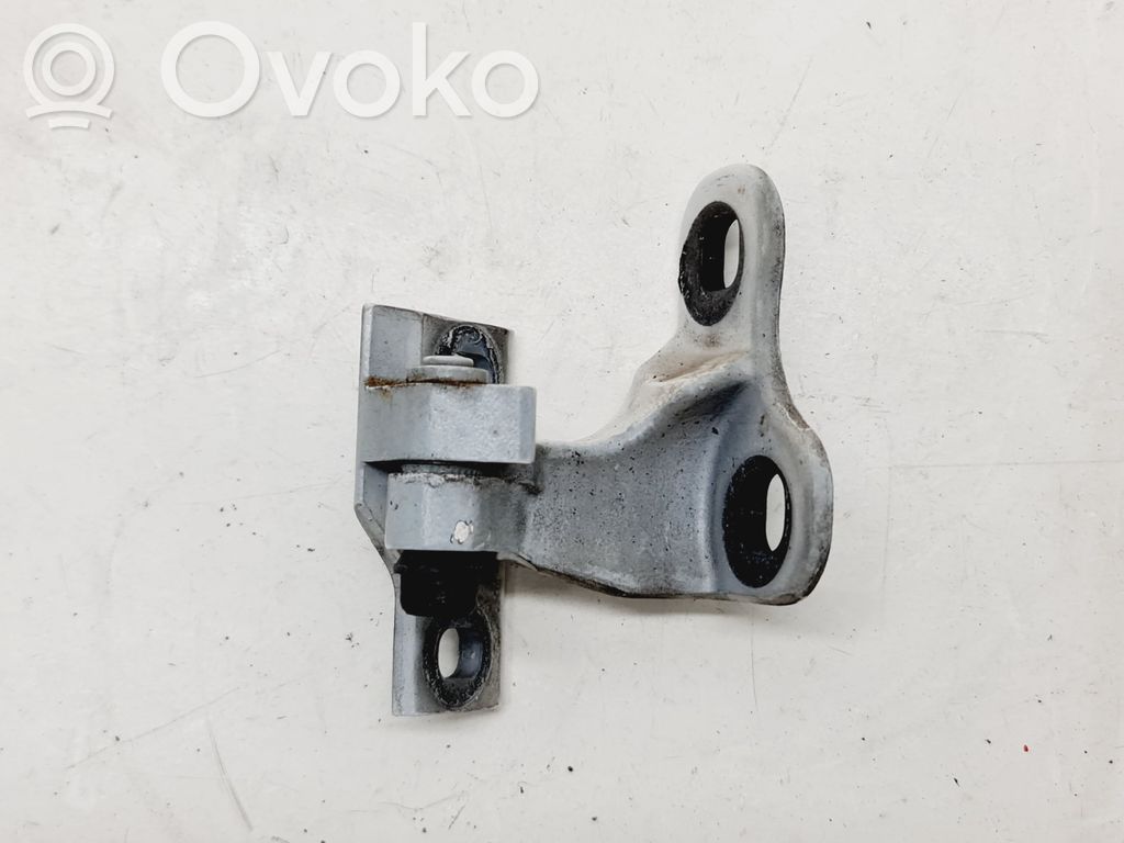 BMW 7 E65 E66 Front door upper hinge 