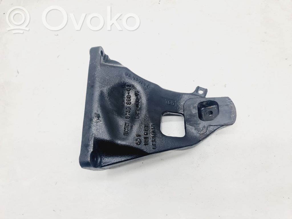 BMW 7 E65 E66 Engine mounting bracket 