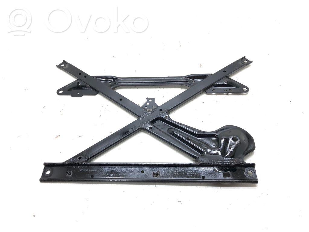Front subframe   8T2399345J